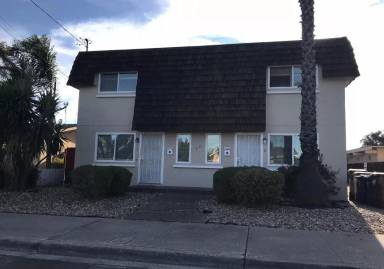 Main picture of 912 Minaker Dr