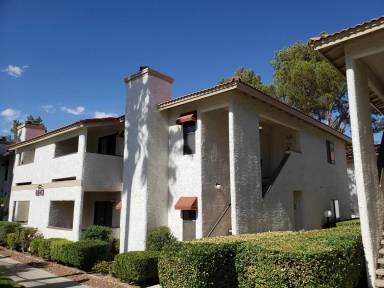 Main picture of 6643 W Tropicana Ave