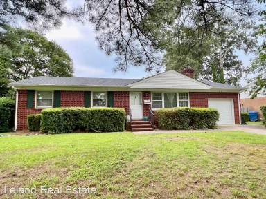 Main picture of 812 Mae Pl