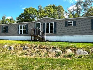 Main picture of 19 Maple Ln