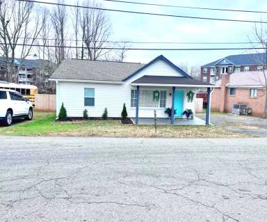 Main picture of 1235 Bradford Heights Rd