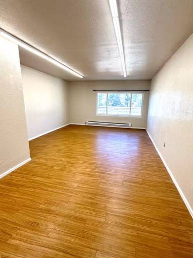 Main picture of 733 E Costilla St