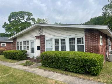 Main picture of 722 Holly St