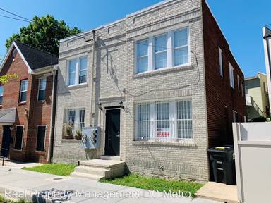 Main picture of 1862 Kendall St NE