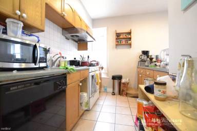Main picture of 33 Long Ave
