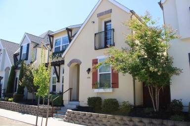 Main picture of 1096 Provence Village Dr