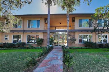 Main picture of Washington Blvd 500 - 4