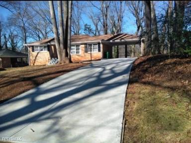 Main picture of 2406 Timber Ridge Ct
