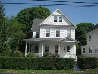 Main picture of 3 Loomis St