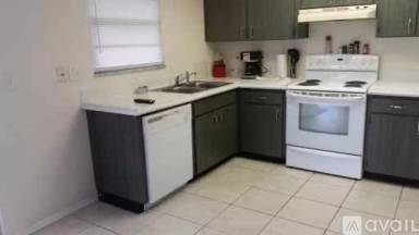 Main picture of 1602 Inverness St