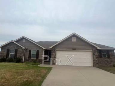 Main picture of 4451 E 25th St