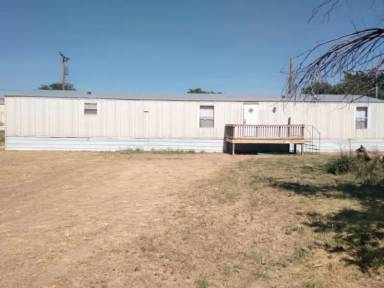 Main picture of 108 N Austin Ave
