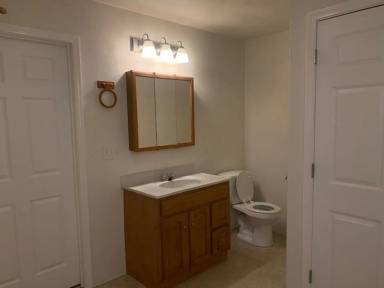 Main picture of 1230 W Main St