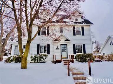 Main picture of 3337 W 26th St
