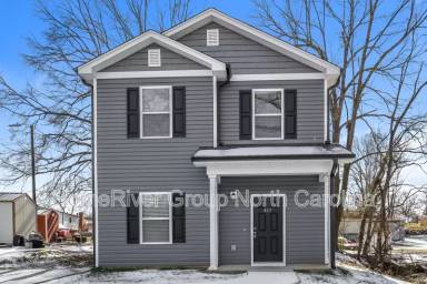 Main picture of 817 Chandler Ave