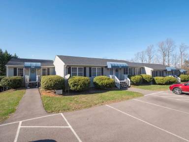 Main picture of 2711 Bluewater Dr