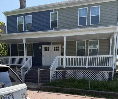 Main picture of 901 N 27th St