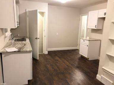 Main picture of 19366 Murray Hill St