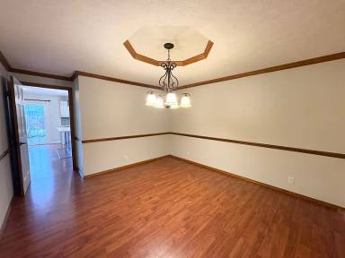 Main picture of 2809 Greenfield Rd