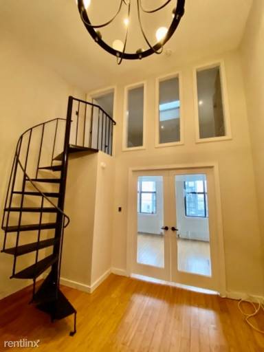Main picture of 1516 Gates Ave