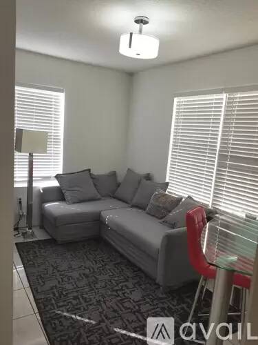 Main picture of 7326 Collins Ave