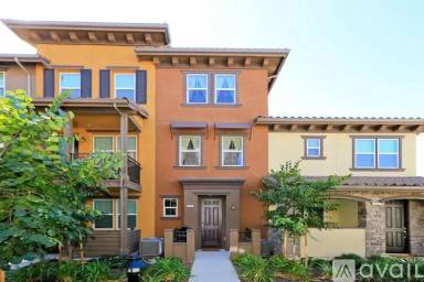 Main picture of 466 Umbria Pl