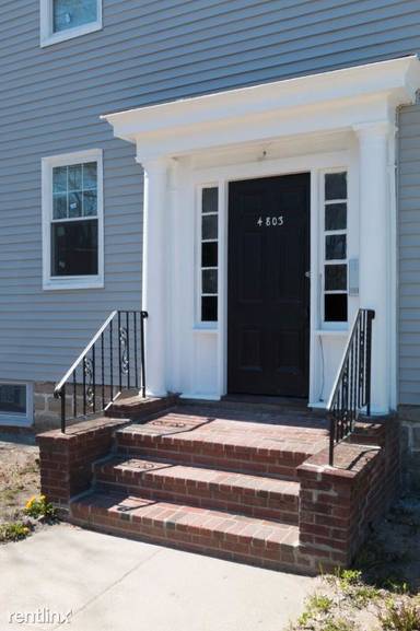 Main picture of 4803 Washington St