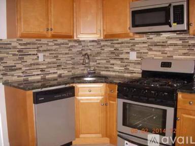 Main picture of 706 S 18th St