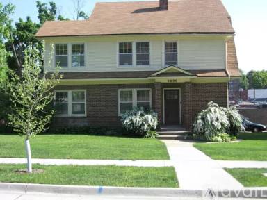 Main picture of 2800 High St