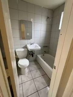 Main picture of 112 S Eucalyptus Ave