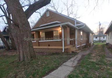 Main picture of 3706-3708 N Kenwood Ave Duplex