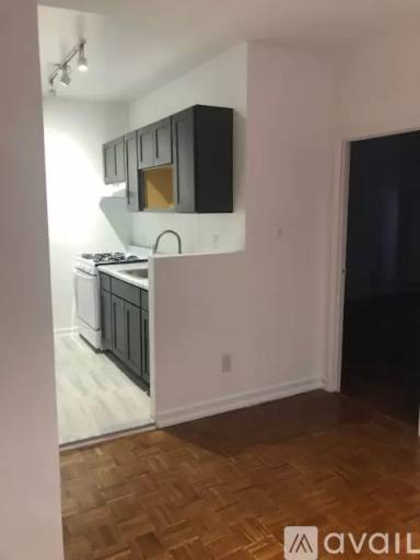 Main picture of 607 Greene Ave