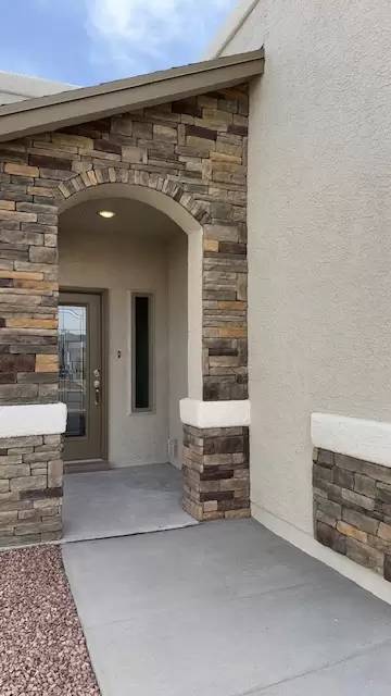 Main picture of 348 San Jose Ct