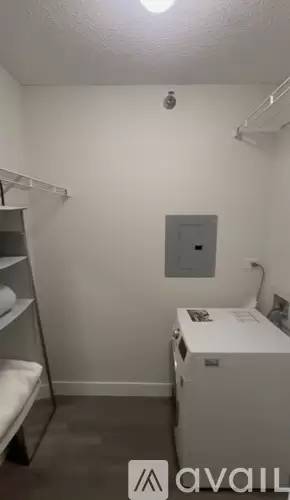 Main picture of 301 E North Water St