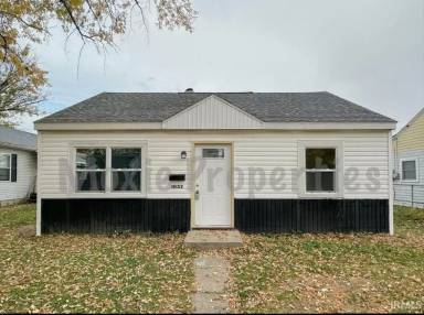 Main picture of 1032 E Dixon St