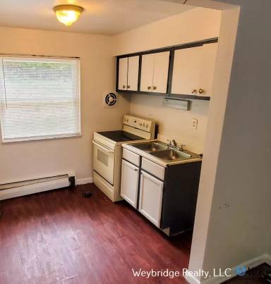 Main picture of 1260 Rosemont Ave