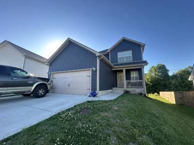 Main picture of 1385 Isaiah Dr