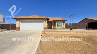 Main picture of 6743 Banyan Ave