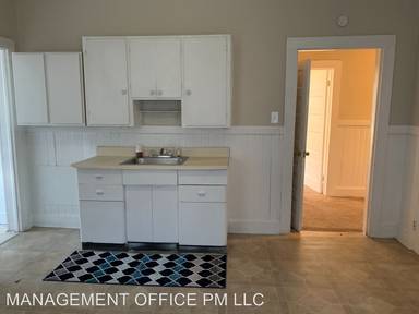 Main picture of 101 S Dalton St