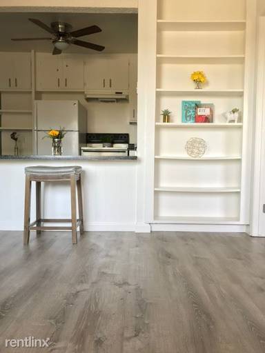Main picture of Vista Capri Apartments