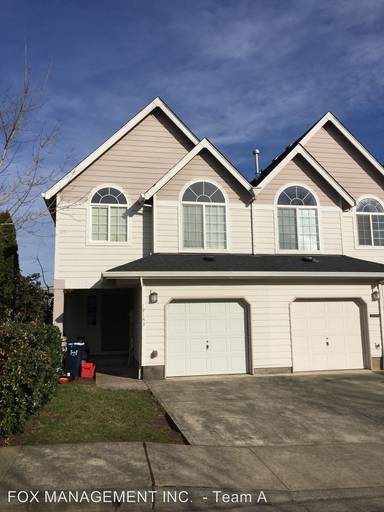 Main picture of 19136 SW Teddi Rose Ct