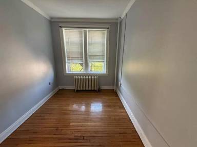 Main picture of 192 N Pearl St