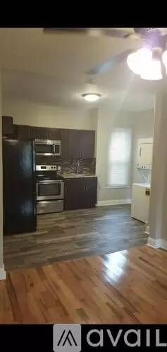 Main picture of 3632 N Sydenham St