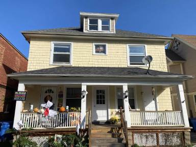 Main picture of 64 Sanford St