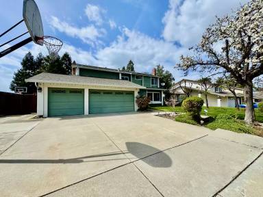 Main picture of 5317 Creek Est