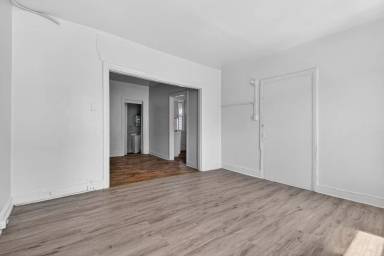 Main picture of 31 N Hartley St
