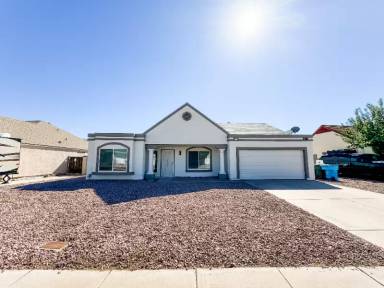 Main picture of 4537 W Topeka Dr