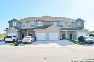 Main picture of 16845 Showdown Path Selma, TX. 78154 - 2