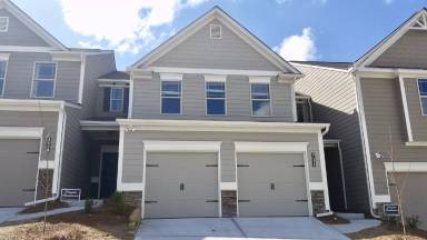 Main picture of 3522 Castleberry Village Cir