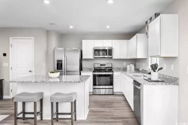 Main picture of 242 Christiana Ln